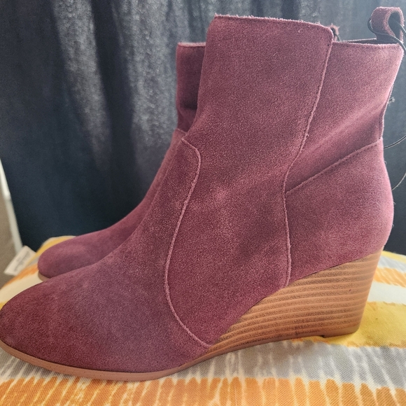Violet and Red Jayjay boots - Picture 6 of 7